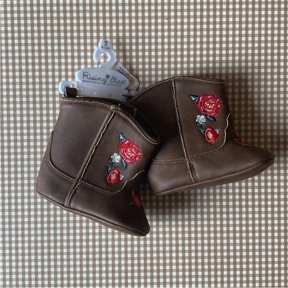 Faux Leather Roses Embroidery cowgirl boots. Baby size 3. NEW‎